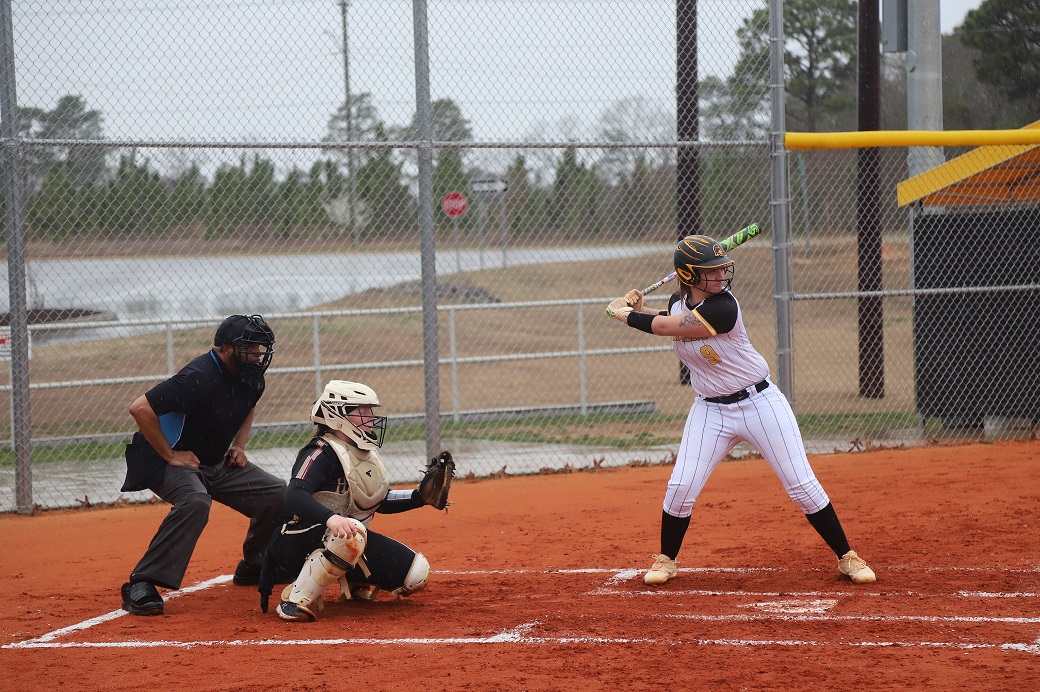 softball vs howard cc